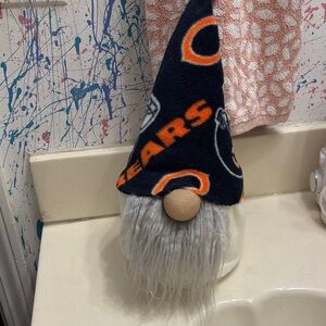 Chicago Bears gnome toilet paper holder